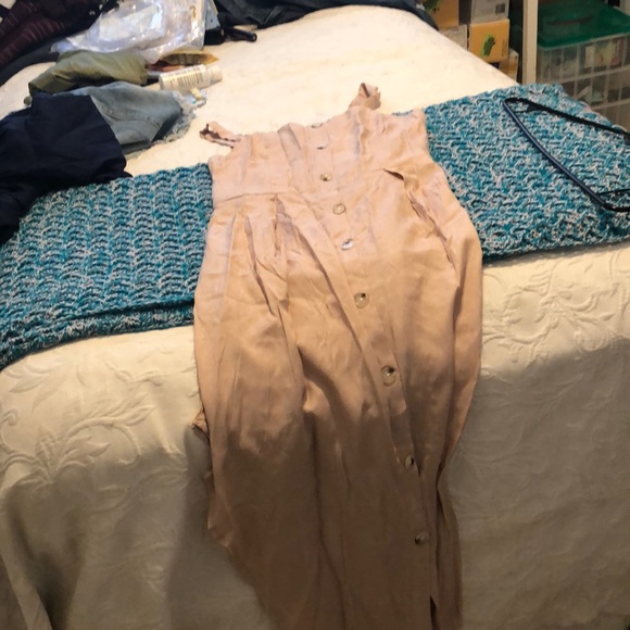 Tan linen midi dress - Picture 2 of 5